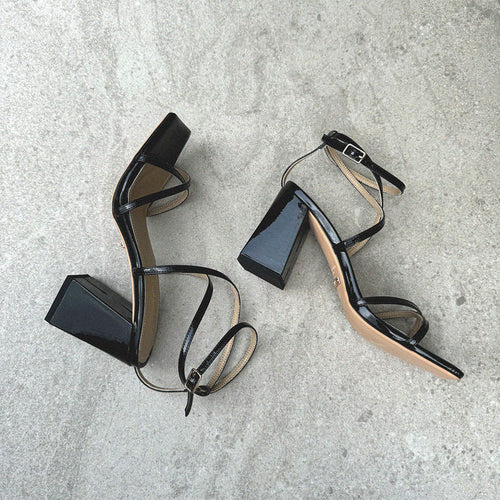 ADAGIO - black patent strappy sandals