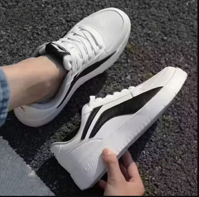 ⚡ Anjrs Men’s Trendy Sports Shoes for Running & Casual Wear