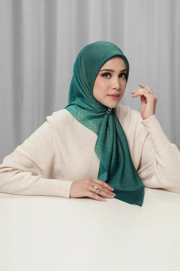 bimu horizon square scarf in pavo by buttonscarves front view