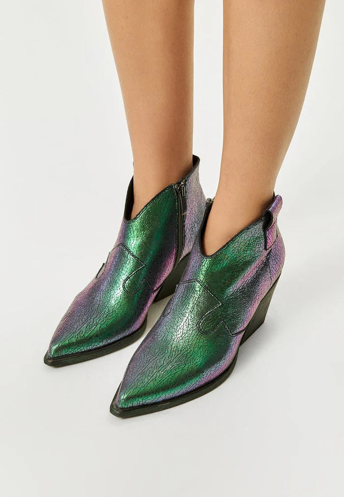 A fashionable pair of women's western block heeled cowboy boots in green, known as Ivanna cowboy boots, ideal for anyone looking for trendy and stylish fashion cowboy footwear.