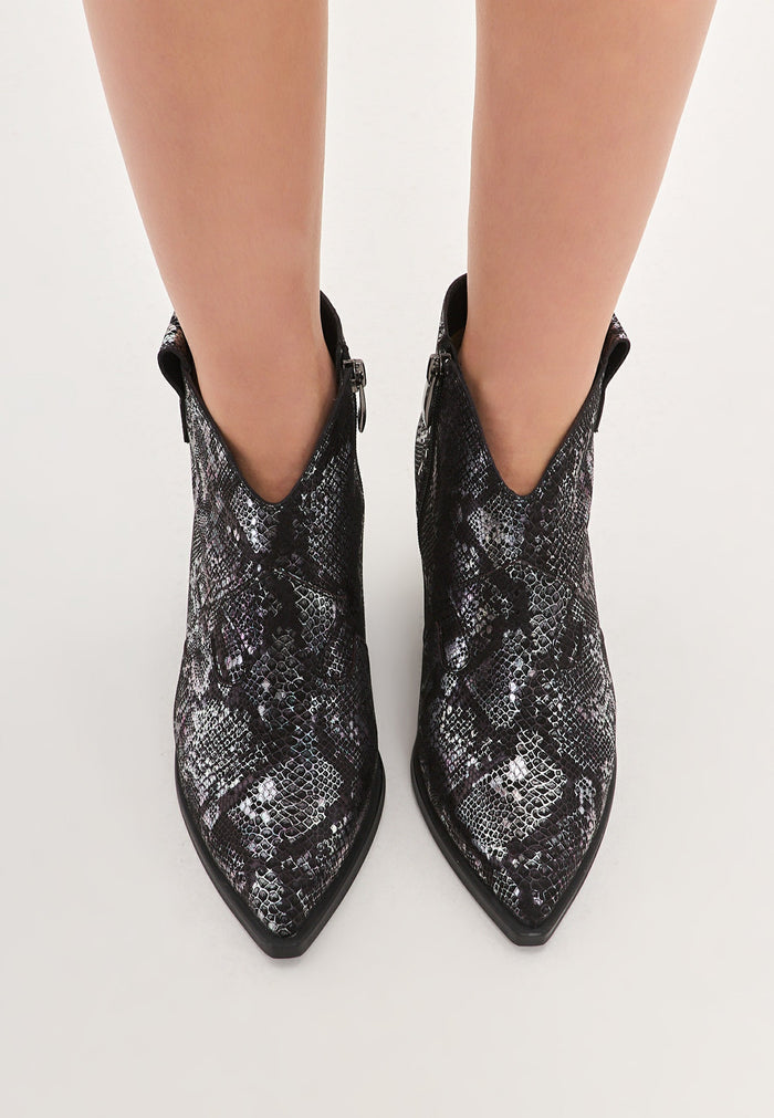 Block Heeled Cowboy Boots Ivanna - Silver