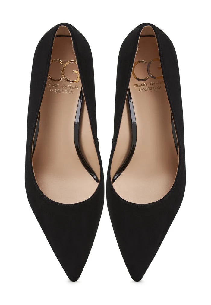 A stylish pair of women's black block heels pumps, featuring the Silvia design with chunky heels for a fashionable look.