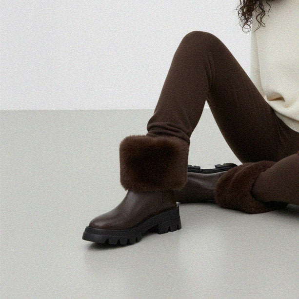 CAMERON BROWN - fur lined ankle boots