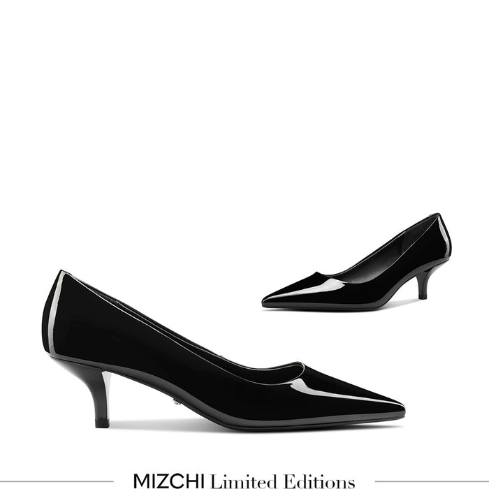 CEEN 50 - black patent leather pumps