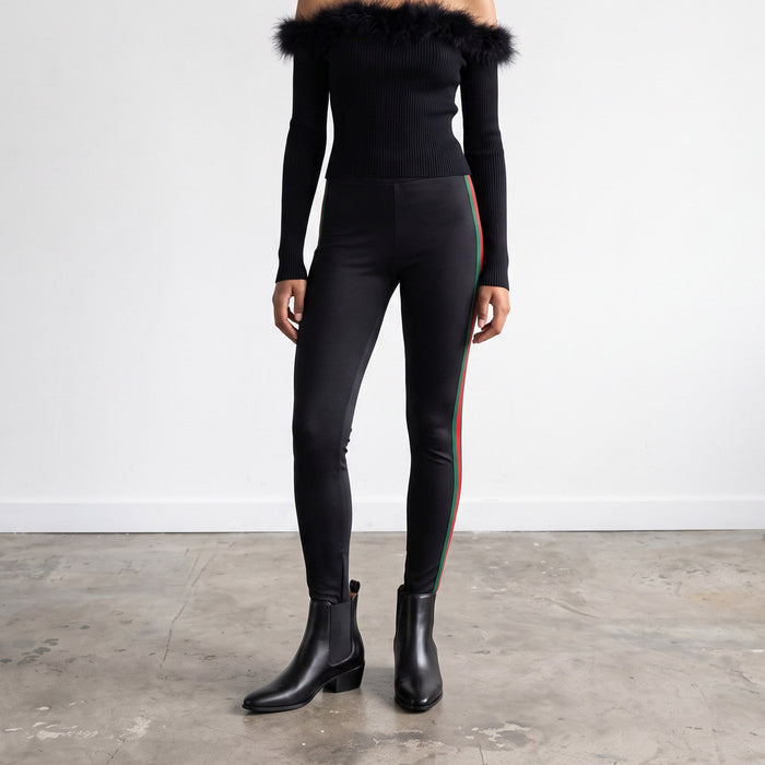 Chelsea Icon - Black Leather