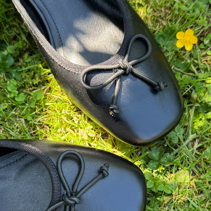 Chiara - Black 3cm Ballet Pumps
