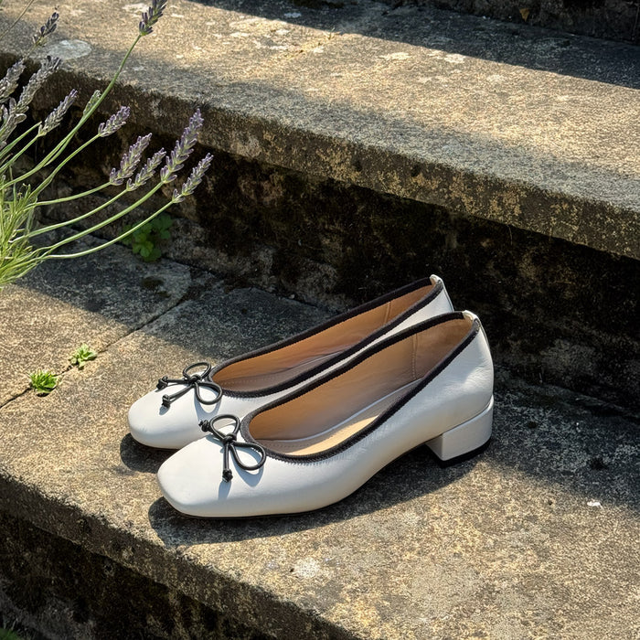 Chiara - Ivory 3cm Ballet Pumps