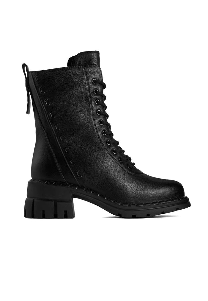 A stylish pair of women's block heeled boots, a classic and fashionable addition to any wardrobe.