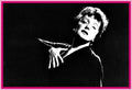 EDITH PIAFF - 18 VIDEOS + BONUS - 1 DVD
