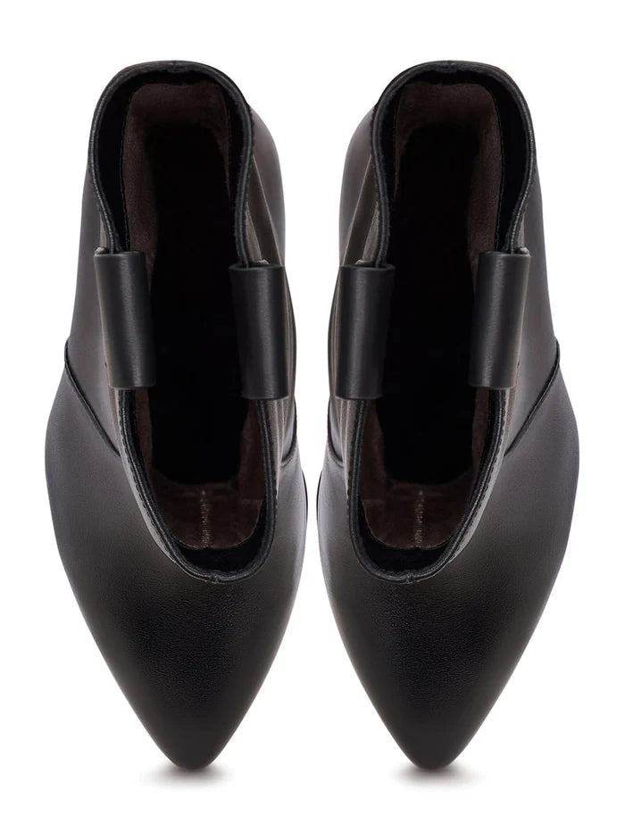 Elegant High-Heeled Boots Ava - Black