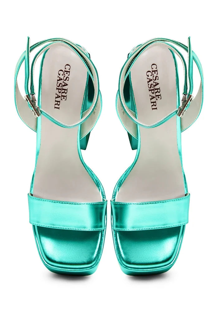 A stylish pair of luxury green sandals perfect for elevating any outfit with their designer flair and fashionable appeal.
