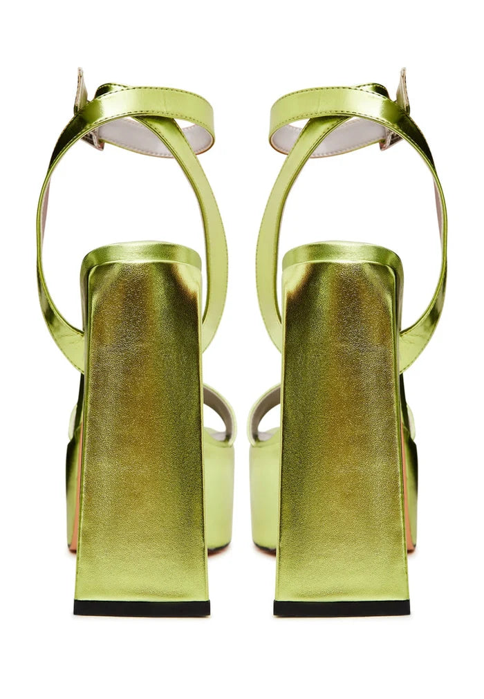 Get ready to elevate your footwear game with these stylish and elegant yellow sandals, perfect for women's fashion.