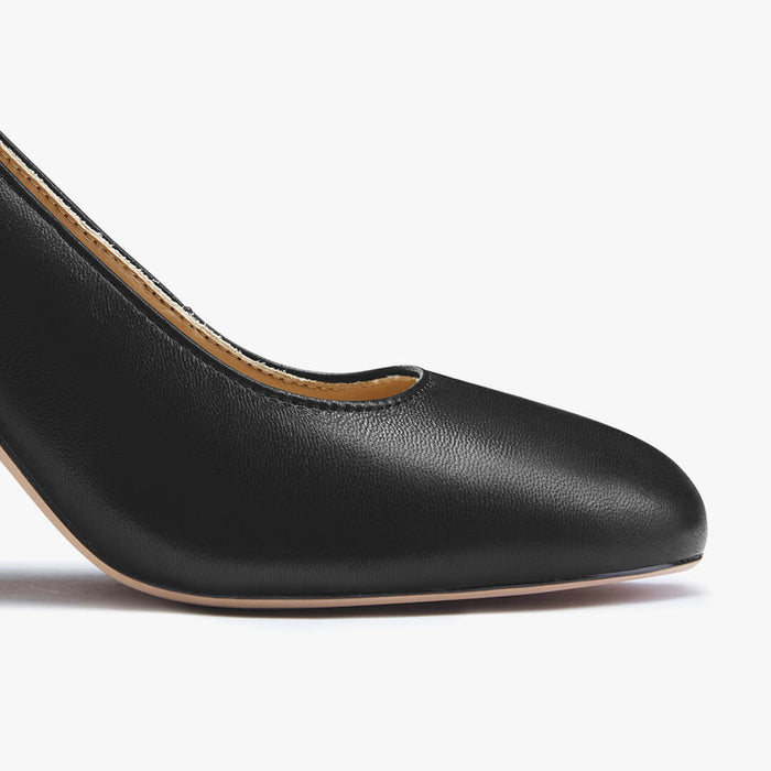 ESHA - black leather chunky high heel pump