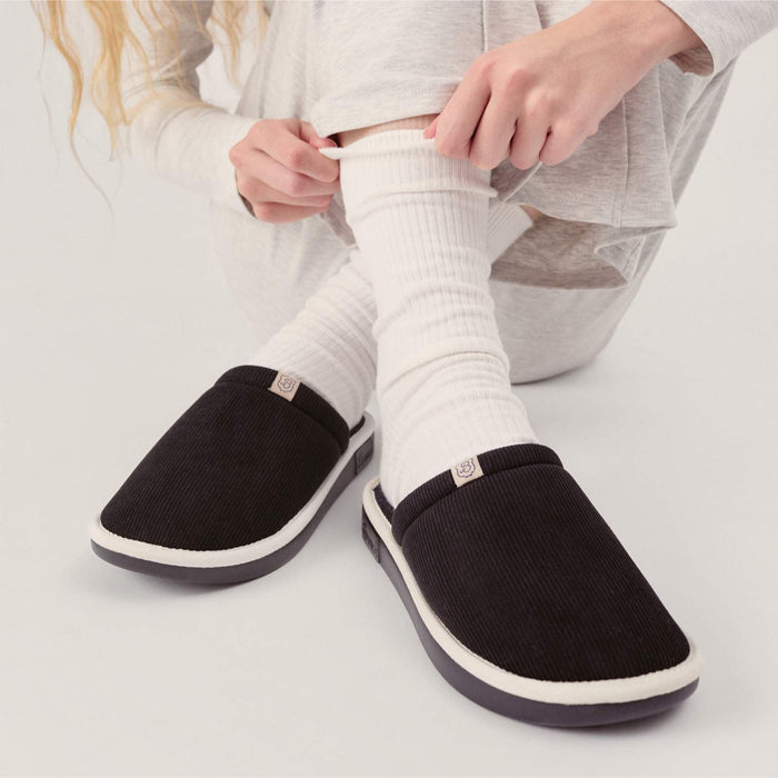 Brunch Essential slipper in Black corduroy, product view 2