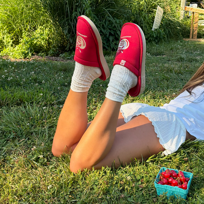Brunch Essential AWF slipper in Tomato Red canvas, product view 2