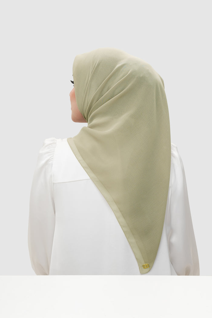 everyday scarf in aluminum by buttonscarves back view