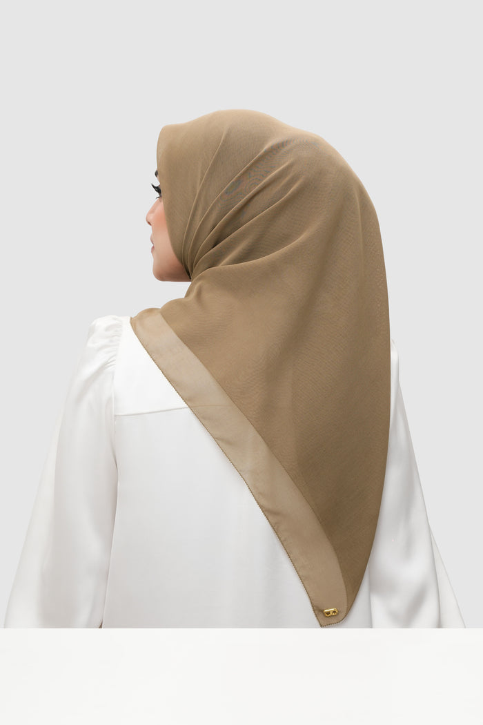 everyday scarf in kangaroo by buttonscarves back view
