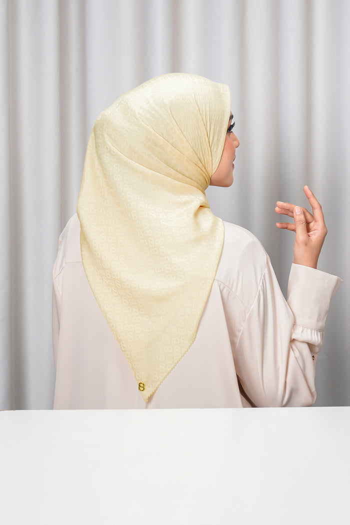 everyday tapis embossed 2.0 scarf in chamomile by buttonscarves back view