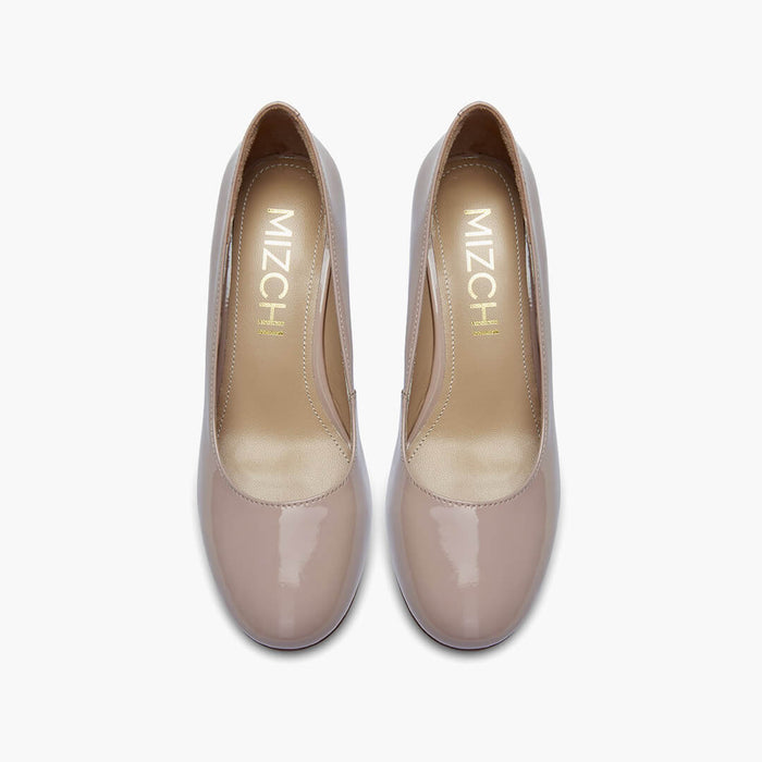FIONA - beige patent chunky heel pump