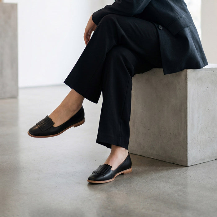 Freshfields Black - Leather Flats