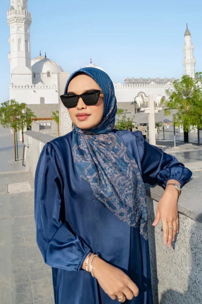 haramain 2 printed square scarf in dawn by buttonscarves style look