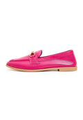 High quality fuchsia leather loafers: premium luxury footwear perfect for any occasion.