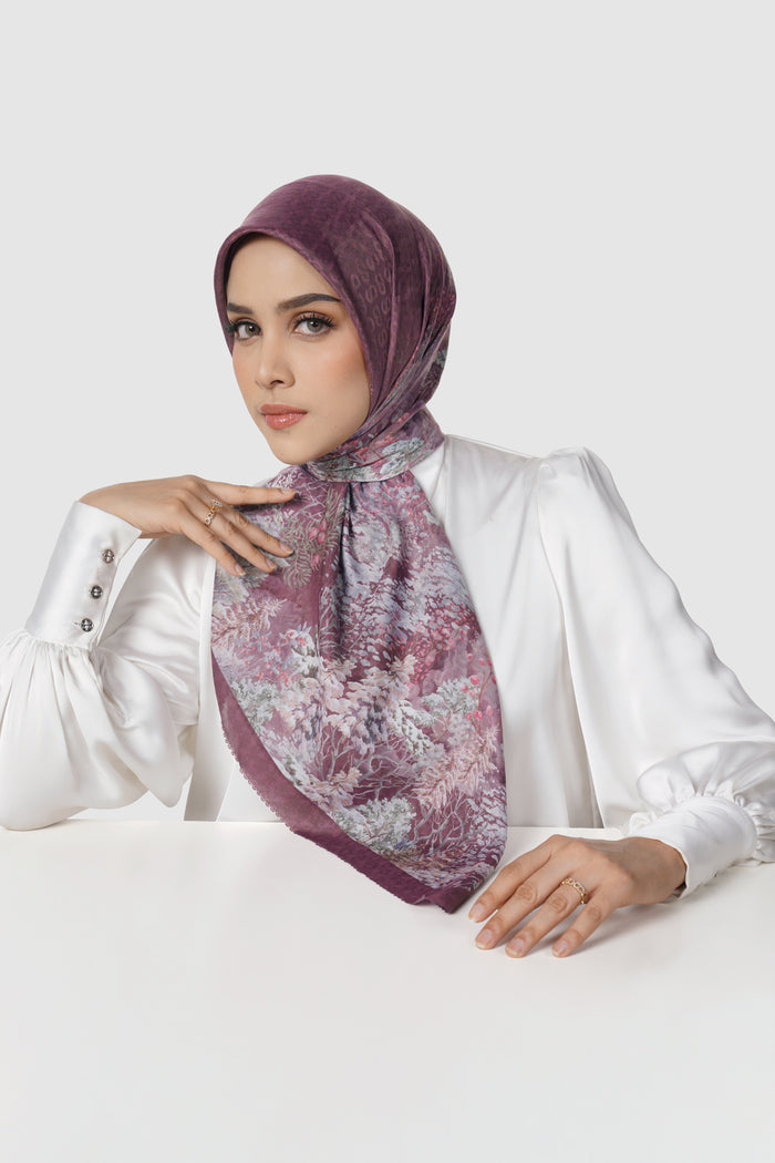 Holiday 3 Jacquard Voile - Cranberry