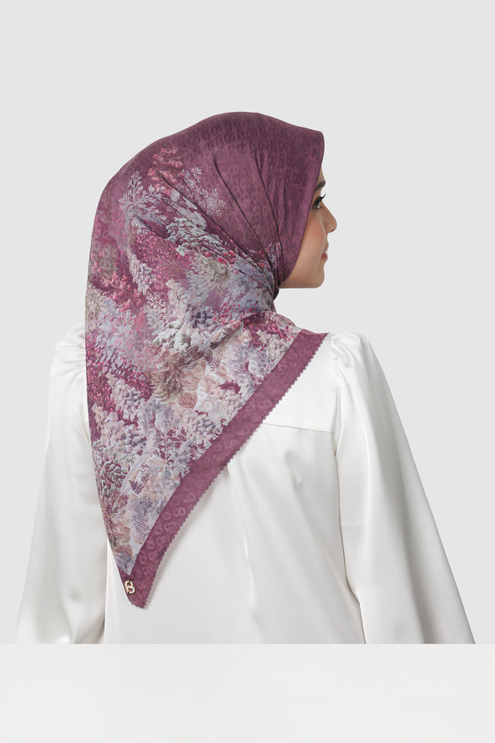 Holiday 3 Jacquard Voile - Cranberry