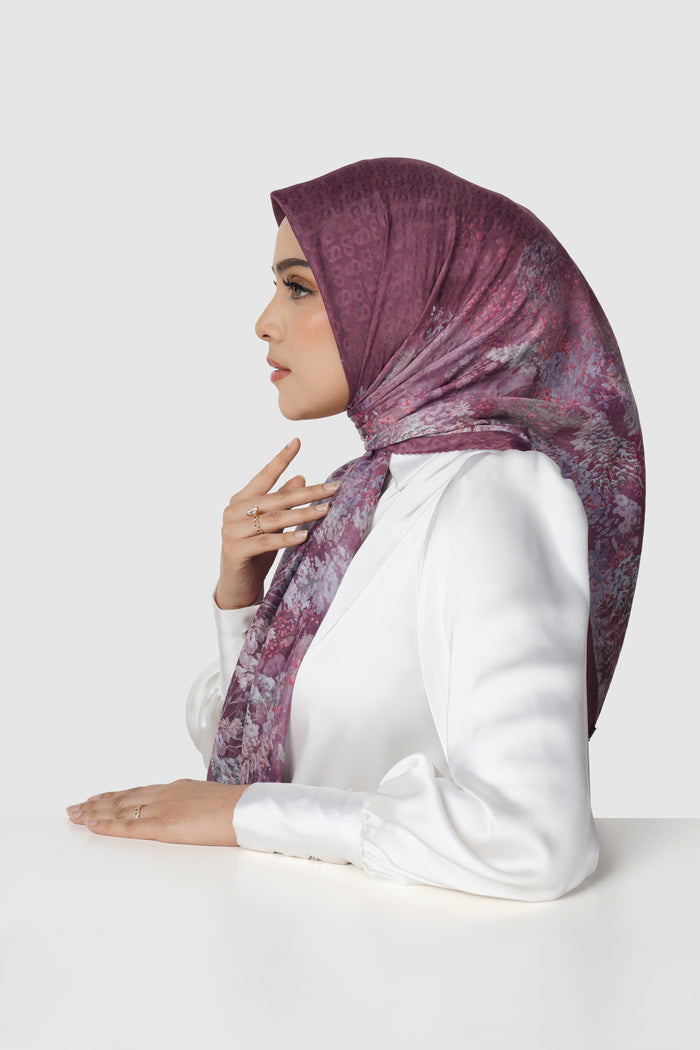 Holiday 3 Jacquard Voile - Cranberry