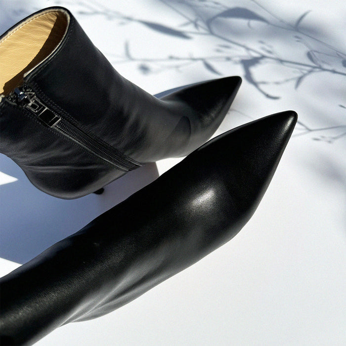 JINNY - classic black leather ankle boots