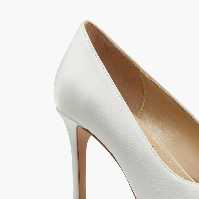 Kayte - Bridal Pump