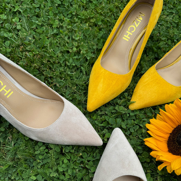 Kayte - Mustard Suede Classic Pump