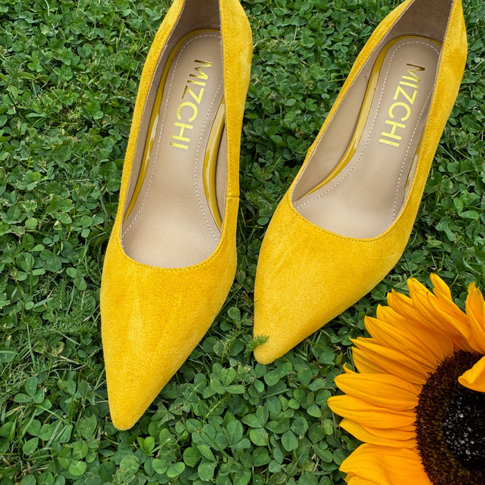 Kayte - Mustard Suede Classic Pump