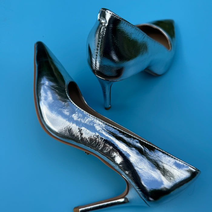 Kayte - Vintage Silver Classic Pump
