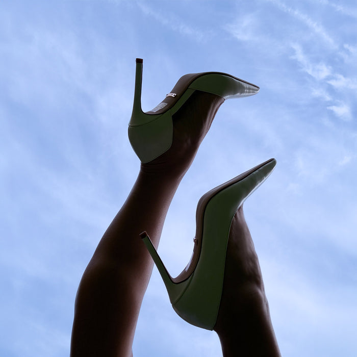 LALITA BLACK  - d'orsay cut heel