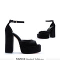 LAURANCE - black velvet platform
