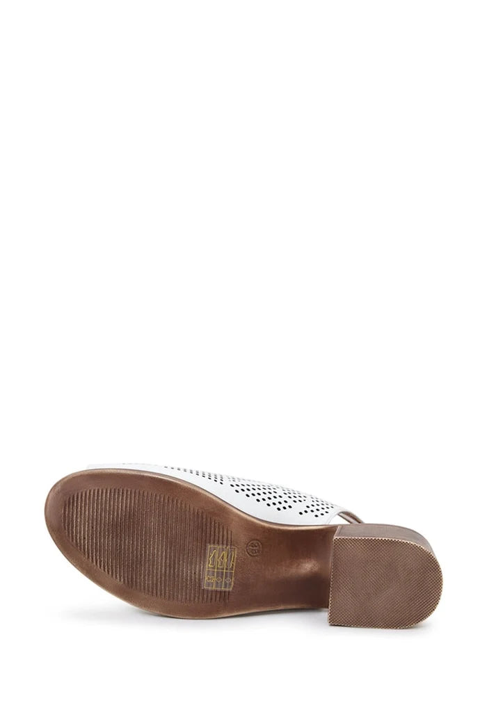A stylish pair of classic block heeled sandals in white leather for women, perfect for any summer outfit.