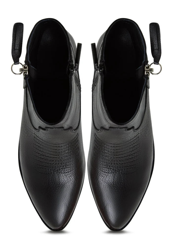 A pair of black leather Vicky cowboy boots, showcasing exquisite Western style and craftsmanship.