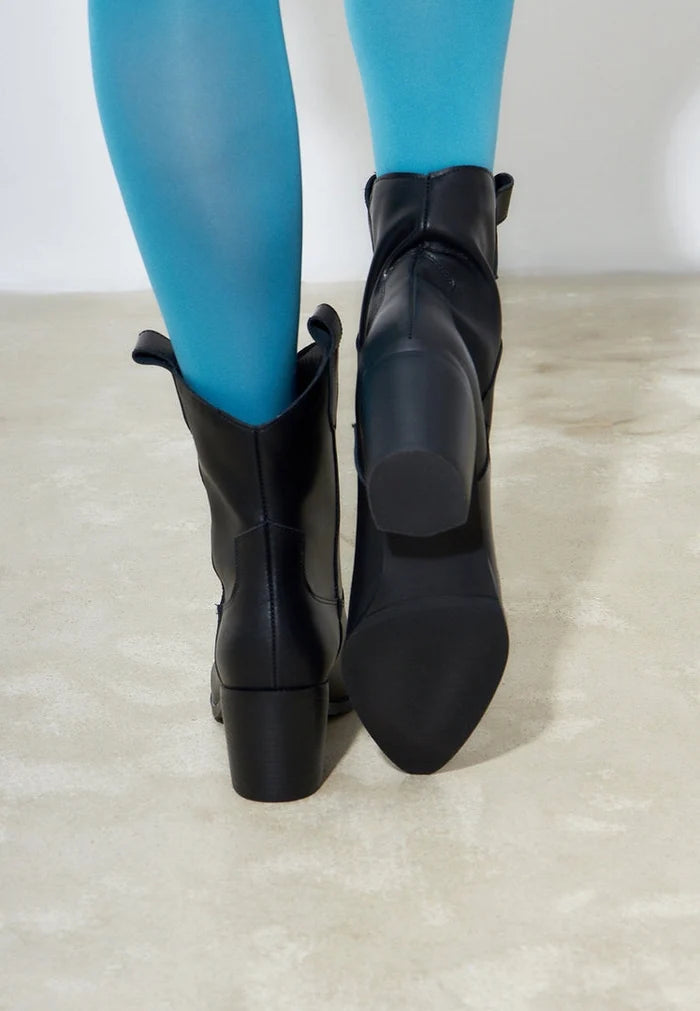 A stylish pair of handmade leather men's western cowboy boots with a vintage design, great for those looking for designer footwear.