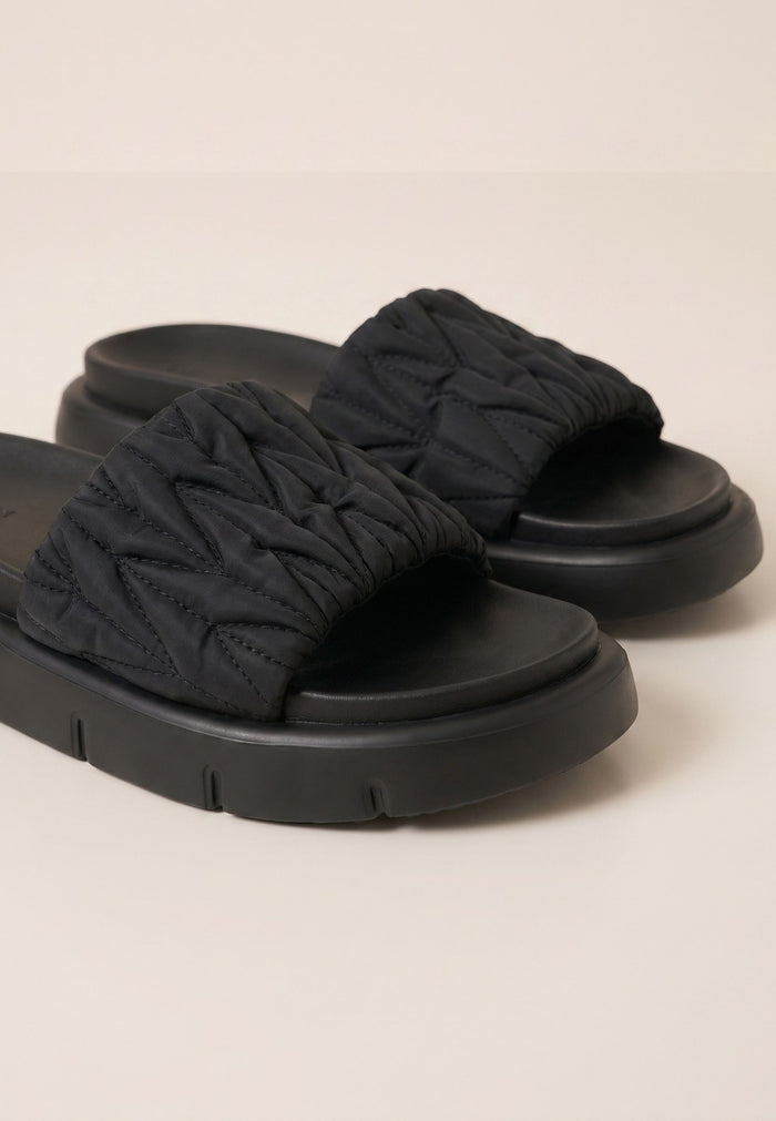 Leather Sandals Mirena - Black