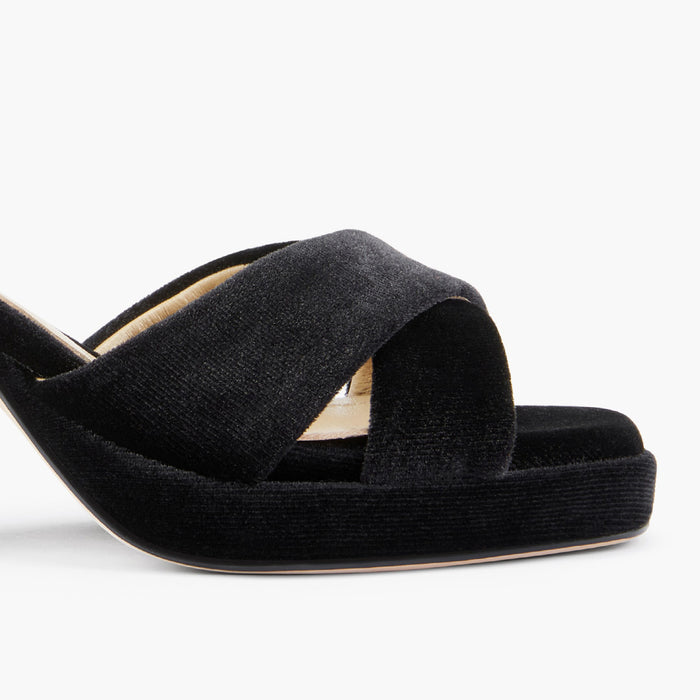 LUIZA VELVET - black platform sandals