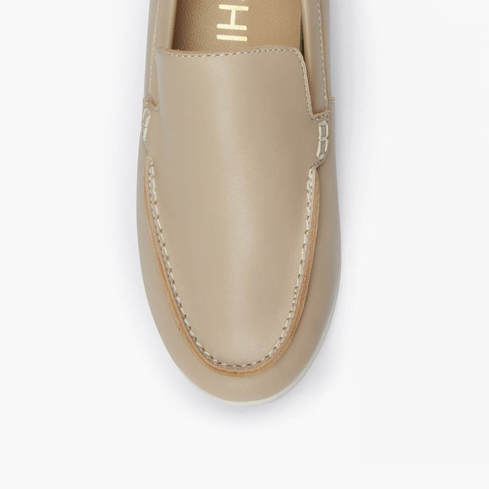 MANON - beige leather loafers