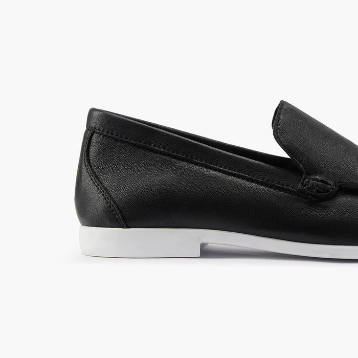 MANON - black leather loafers