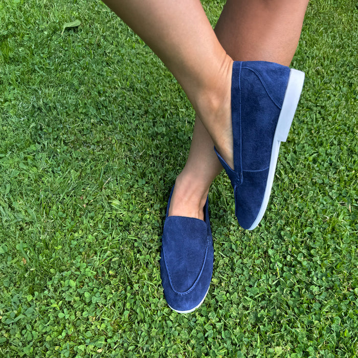 MANON - Navy suede loafers