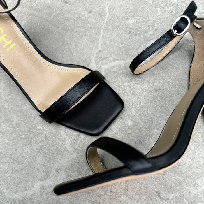 MINNY - black strappy sandal