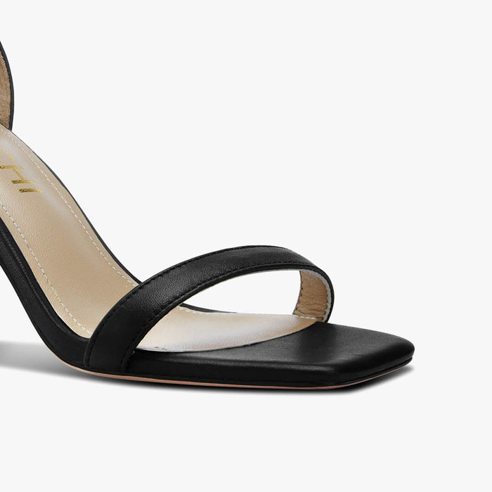 MINNY - black strappy sandal