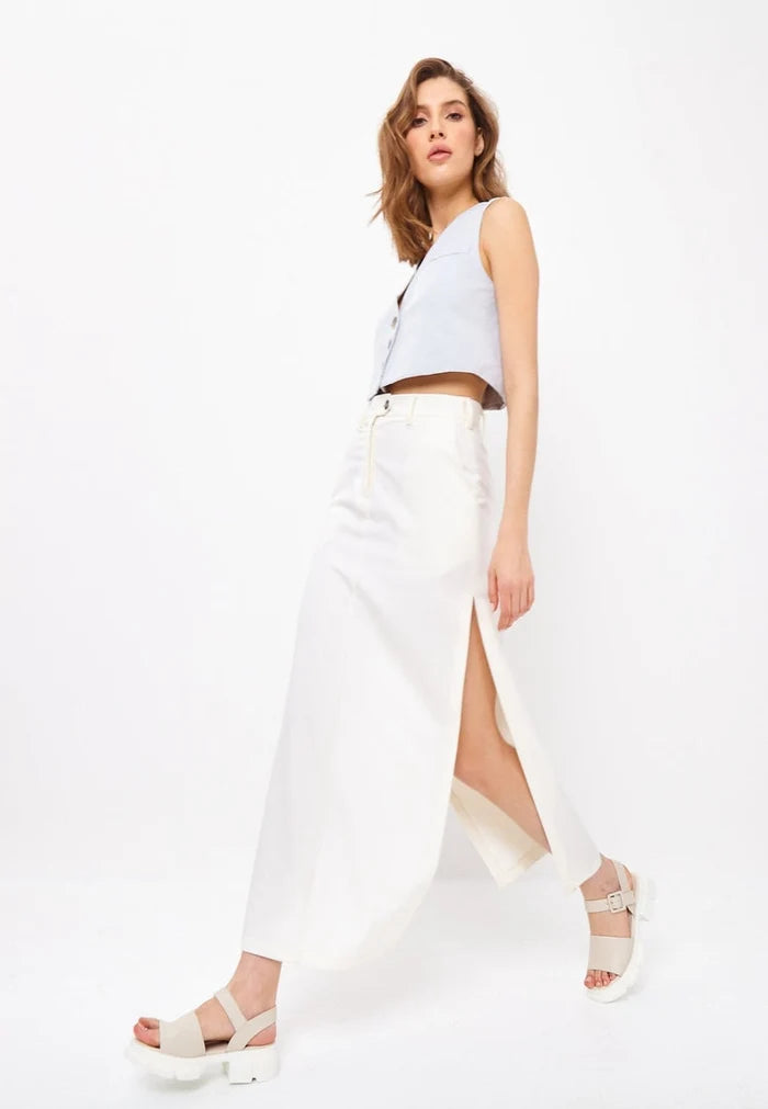A stylish pair of chunky platform sandals with a thick elevated sole, perfect for a trendy look.