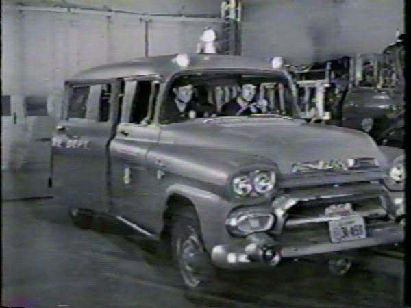 RESCUE 8 - RARE TV SERIES - 9 DVDS - 39 EPISODES