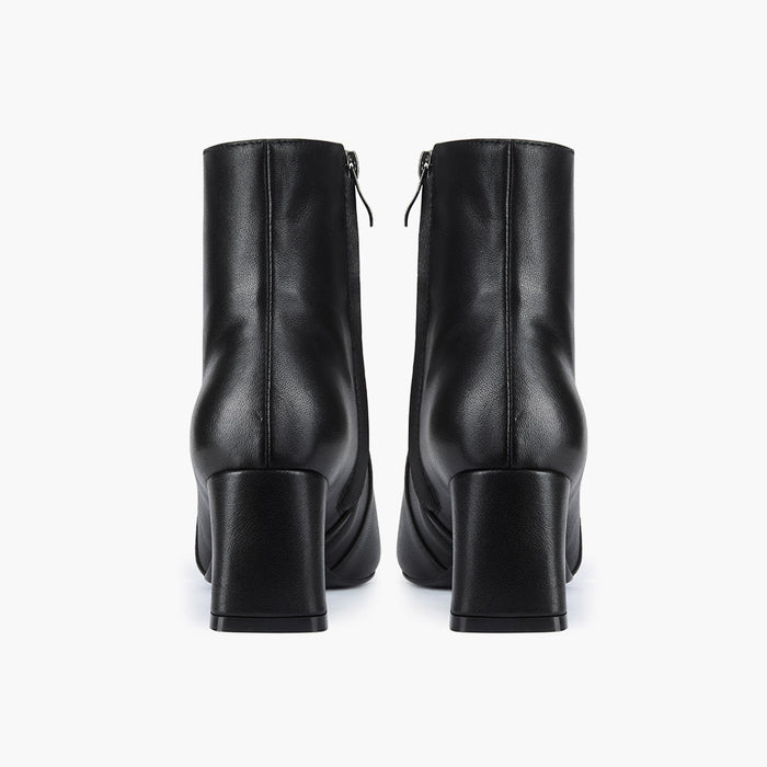 ROXANNE BLACK - leather ankle boots
