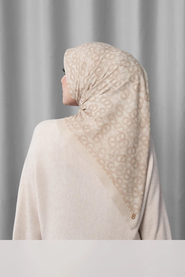 samle de fleur scarf in gray morn by buttonscarves back view